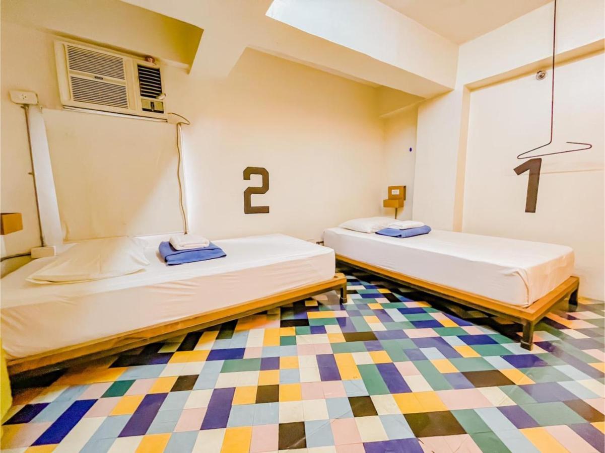 Oyo 866 Junction Hostels Manila Eksteriør bilde